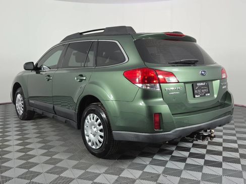 Used 2013 Subaru Outback 2.5i AWD/4WD image 5