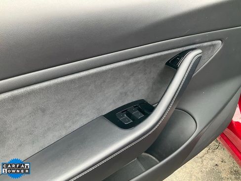 Used 2019 Tesla Model 3 Standard Range Plus image 23