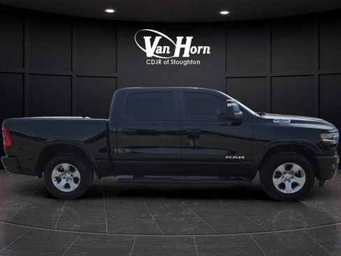 Used 2025 RAM 1500 Big Horn AWD/4WD image 7