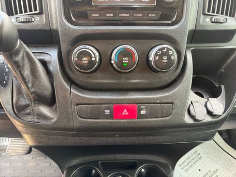 Used 2019 RAM ProMaster 2500 FWD image 14