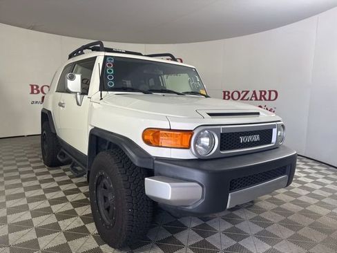 Used 2013 Toyota FJ Cruiser 4WD w/ Convenience Pkg image 1