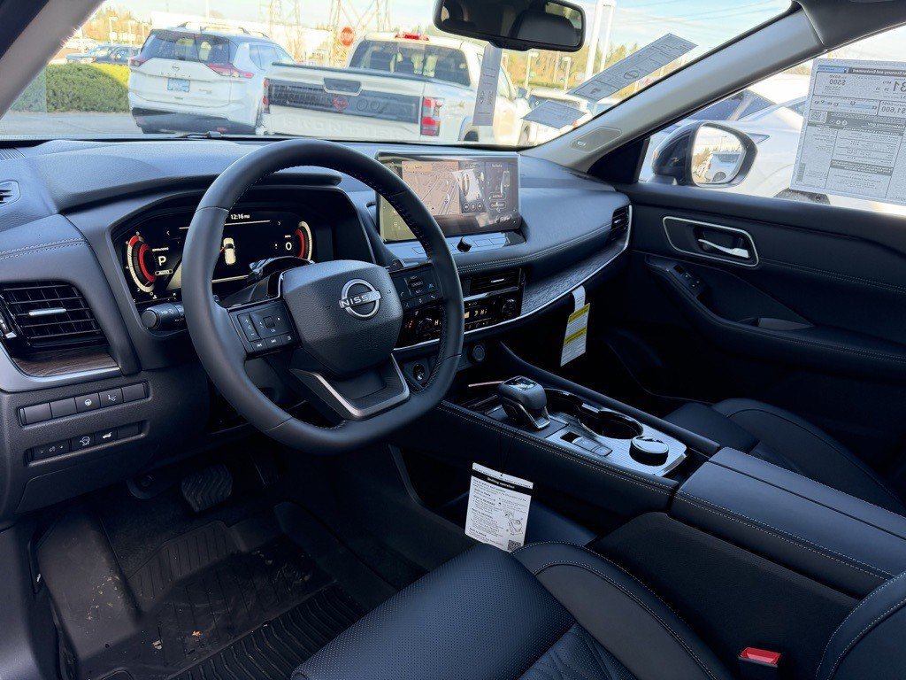 New 2026 Nissan Rogue Platinum w/ Tech Package AWD/4WD image 21