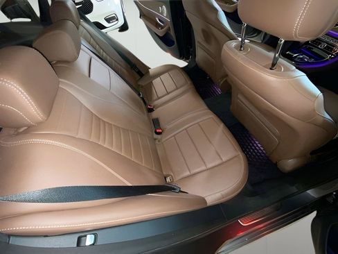 Used 2017 Mercedes-Benz E 400 4MATIC Wagon image 36