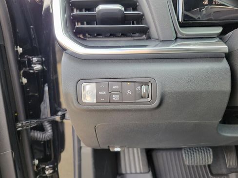 New 2026 GMC Terrain Denali w/ LPO, Floor Liner Package image 21