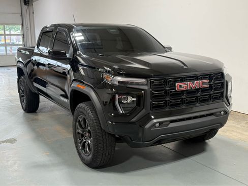 Used 2024 GMC Canyon Elevation w/ Convenience Package AWD/4WD image 5