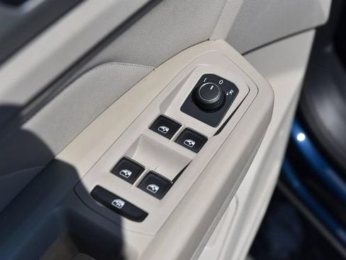 Used 2021 Volkswagen Atlas SE w/ Panoramic Sunroof Package AWD/4WD image 8