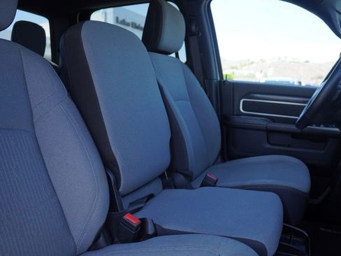 Certified 2024 RAM 3500 Big Horn image 31