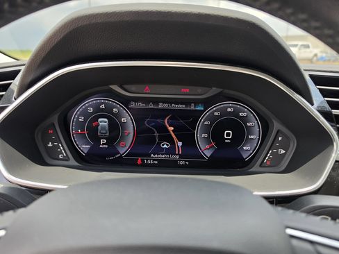 Used 2020 Audi Q3 2.0T Premium Plus AWD/4WD image 14