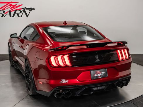 Used 2021 Ford Mustang Shelby GT500 w/ Technology Package image 13