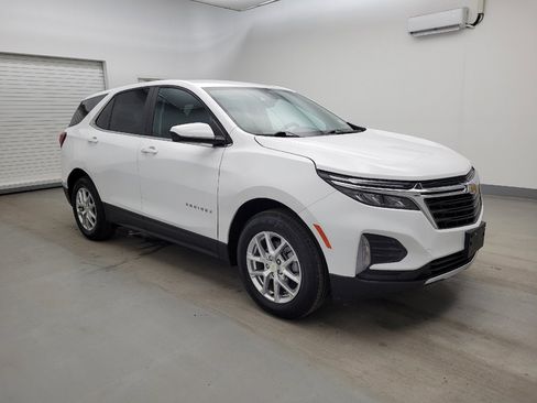 Used 2022 Chevrolet Equinox LT image 11