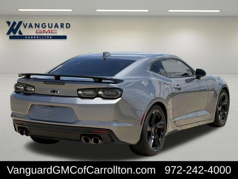 Used 2022 Chevrolet Camaro SS RWD image 10