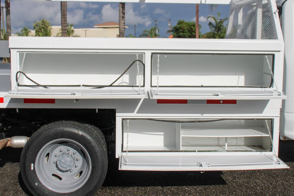Used 2021 Ford F550 2WD Crew Cab Super Duty image 10