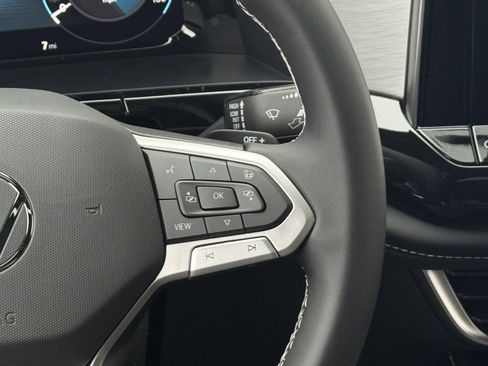 New 2026 Volkswagen Atlas Cross Sport SE image 16