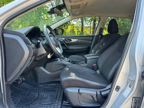 Used 2020 Nissan Rogue Sport S FWD image 14