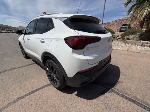 Used 2026 Buick Encore GX Sport Touring AWD/4WD image 3