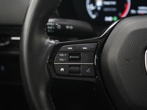 Used 2024 Honda HR-V EX-L image 25