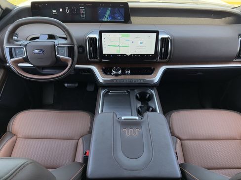 New 2025 Ford Expedition Max King Ranch image 42