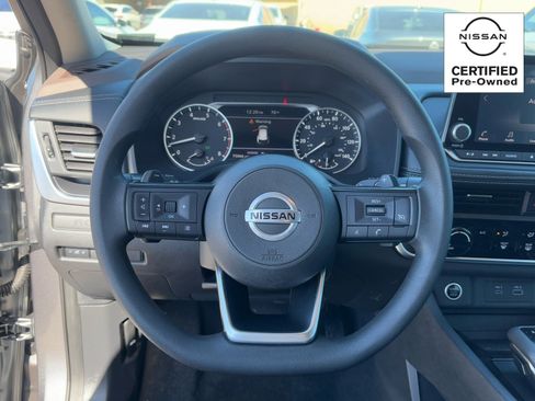 Certified 2021 Nissan Rogue S image 18