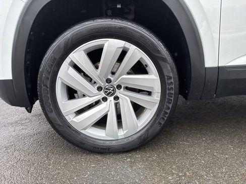 Used 2023 Volkswagen Atlas Cross Sport SE image 13