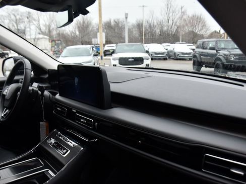 New 2026 Lincoln Aviator Reserve w/ Illumination Package image 15
