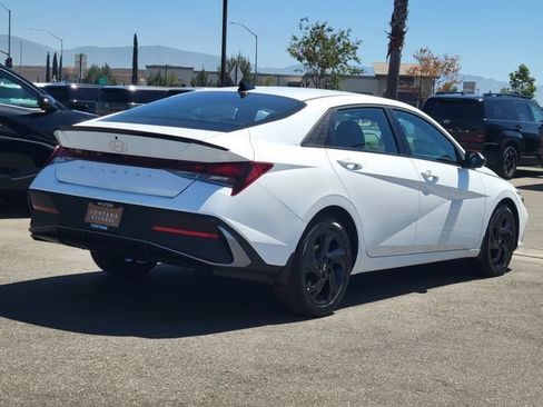New 2026 Hyundai Elantra Sport FWD image 4