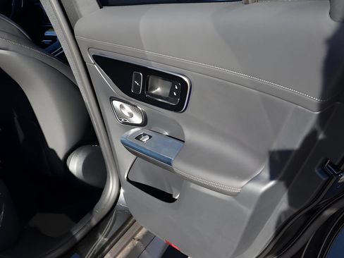 Used 2026 Mercedes-Benz GLC 300 4MATIC image 18
