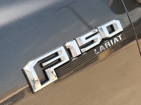 Used 2019 Ford F150 Lariat AWD/4WD image 13