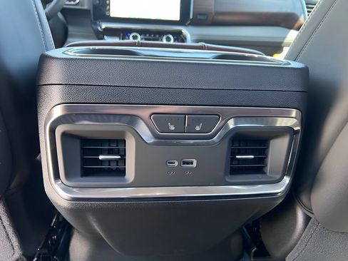 New 2026 GMC Sierra 1500 Denali Ultimate AWD/4WD image 17