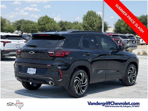 New 2026 Chevrolet TrailBlazer RS w/ Convenience Package FWD image 4