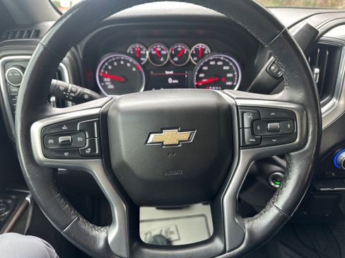 Used 2022 Chevrolet Silverado 1500 LT image 14