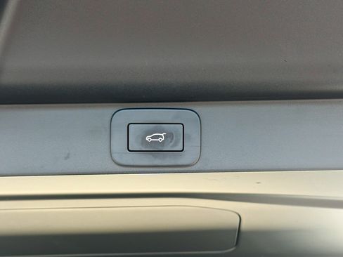 Used 2023 Land Rover Range Rover SE AWD/4WD image 14