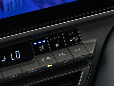 Used 2025 Toyota Camry XSE w/ Premium Plus Package FWD image 33