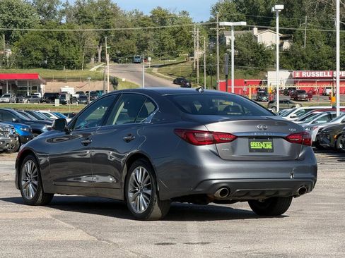 Used 2018 INFINITI Q50 Luxe w/ Essential Package (3.0T Luxe) AWD/4WD image 4