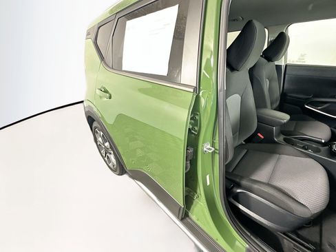 Used 2022 Kia Soul X-Line FWD image 28