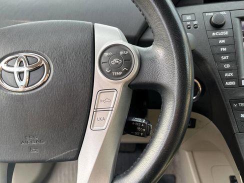 Used 2010 Toyota Prius Five FWD image 18