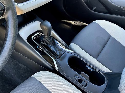 Used 2023 Toyota Corolla LE image 16
