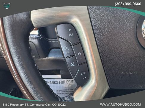 Used 2013 Cadillac Escalade Platinum AWD/4WD image 23