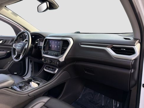 Used 2023 GMC Acadia SLT AWD/4WD image 5