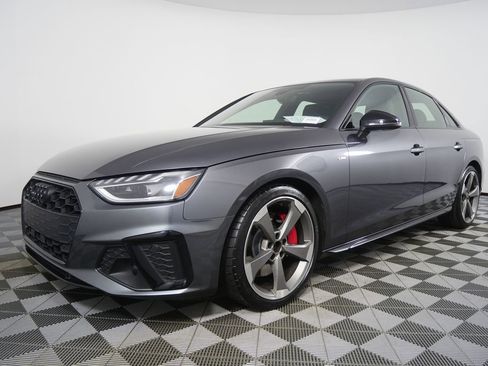 Used 2022 Audi A4 2.0T Premium Plus w/ Premium Plus Package image 8