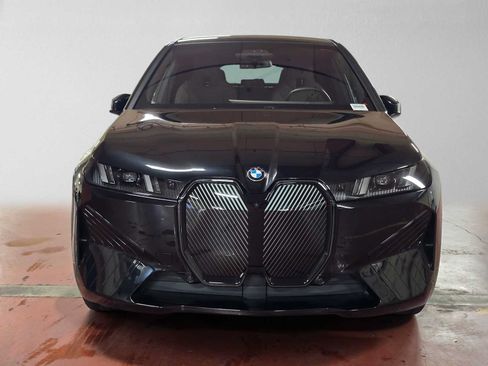 Used 2026 BMW iX xDrive60 w/ Executive Package AWD/4WD image 8