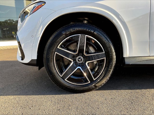 Certified 2023 Mercedes-Benz GLC 300 4MATIC image 36
