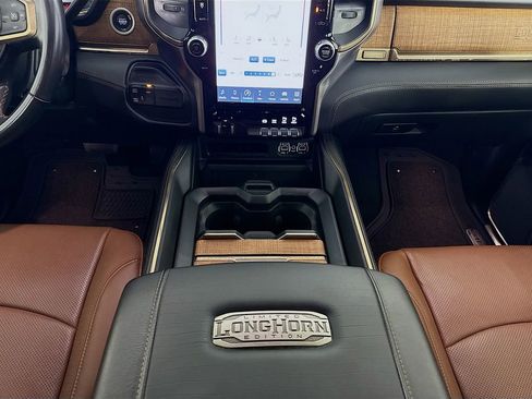 Used 2023 RAM 3500 Limited image 36