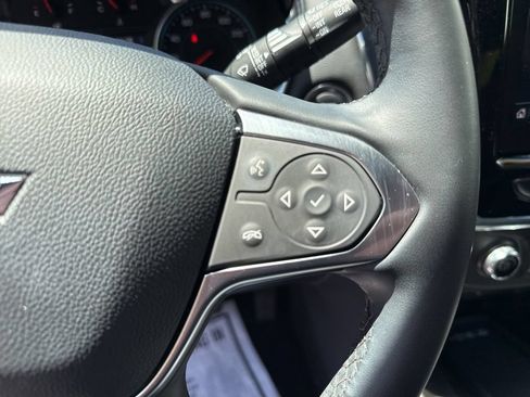 Used 2023 Chevrolet Traverse LT AWD/4WD image 30