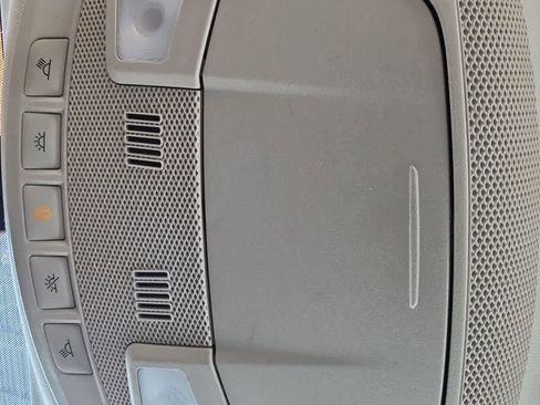 Used 2020 Ford Fusion SE FWD image 23