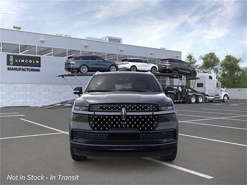 New 2026 Lincoln Navigator L Black Label AWD/4WD image 6