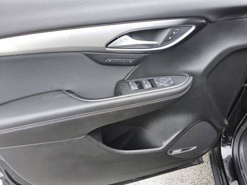 Used 2025 Buick Envision Sport Touring image 7