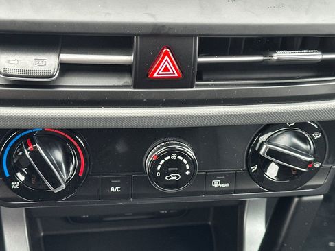 New 2026 Kia Seltos LX image 20