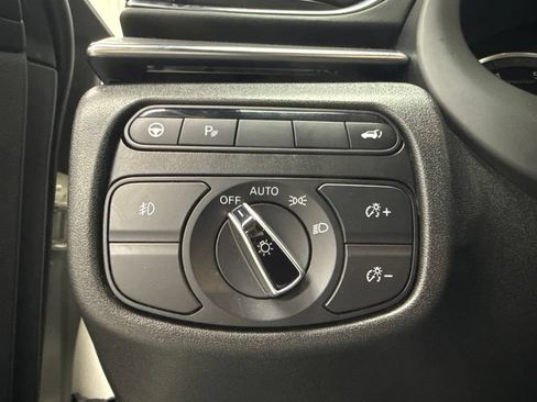 Used 2023 INFINITI QX55 Luxe w/ Cargo Package AWD/4WD image 19