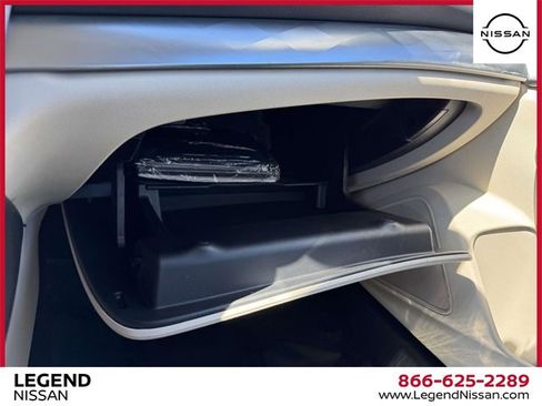 Certified 2023 Nissan Maxima SV w/ Floor Mat Group image 33