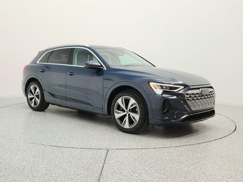 Used 2024 Audi Q8 e-tron Premium AWD/4WD image 3